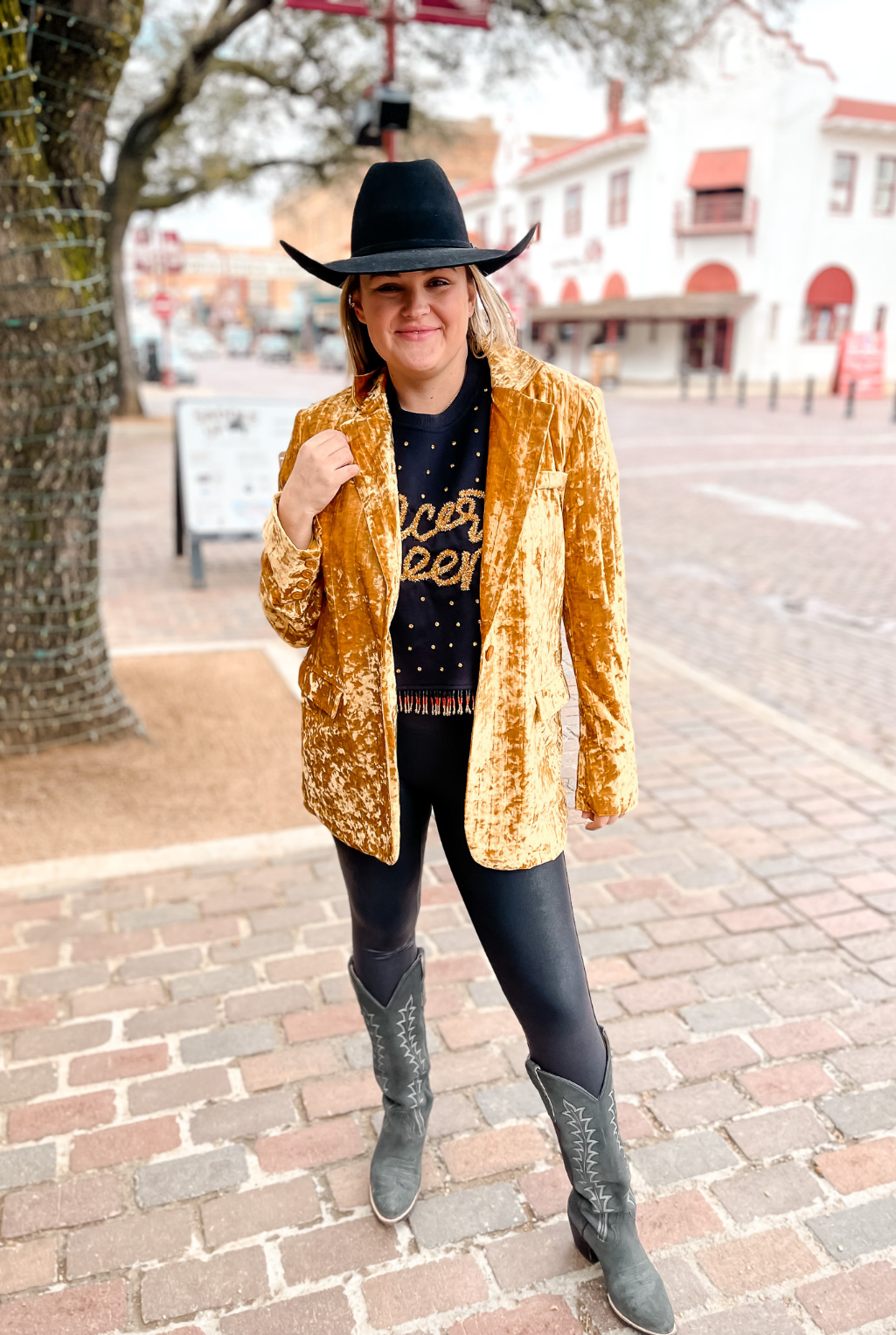 Crushed It Velvet Blazer - Gold