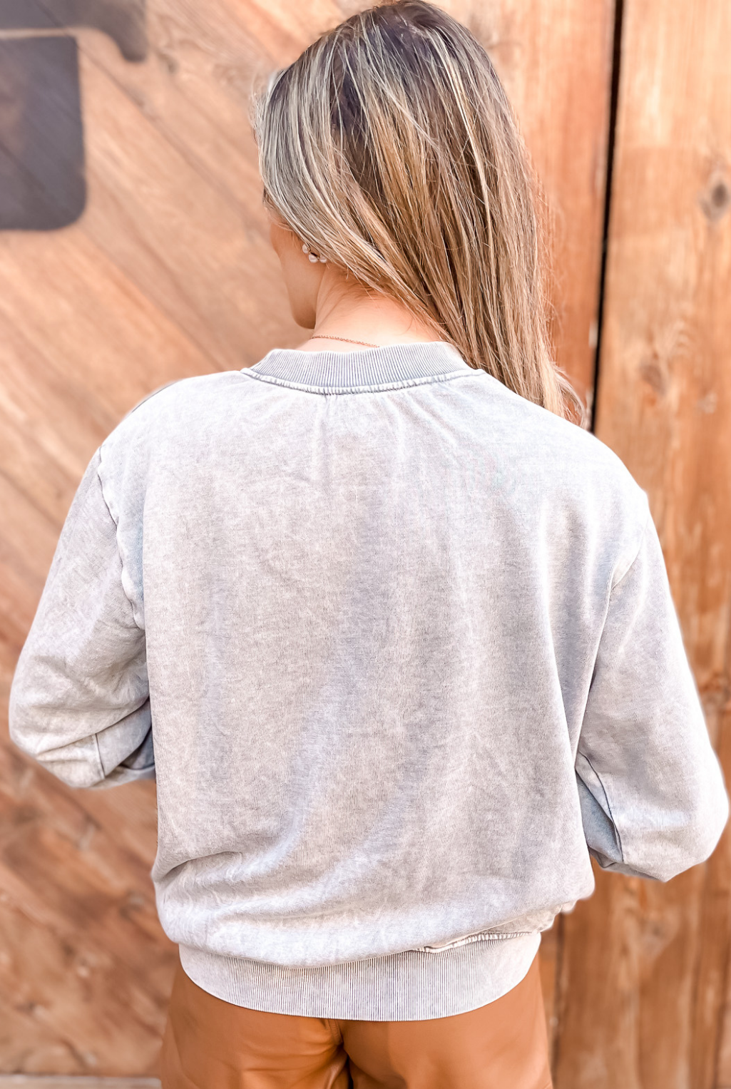 Sweatshirt - Make All Things Western - Grey