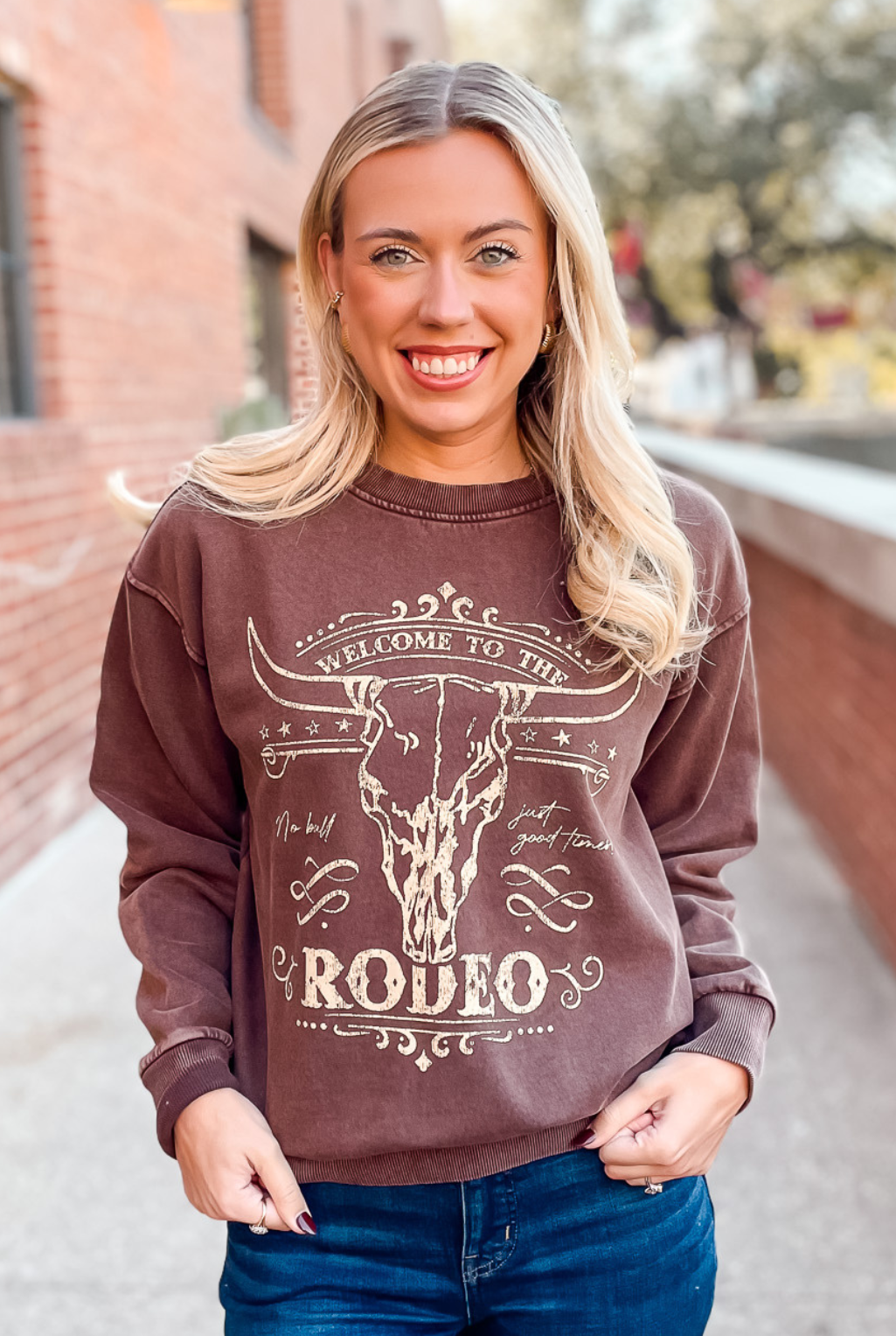 Welcome To Rodeo Sweatshirt - Brown