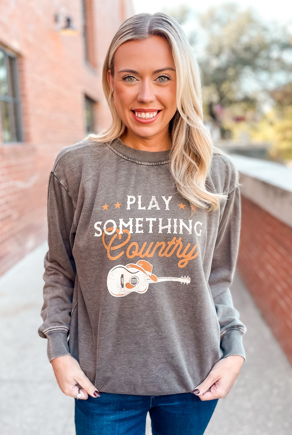 Play Something Country Sweatshirt - Olive