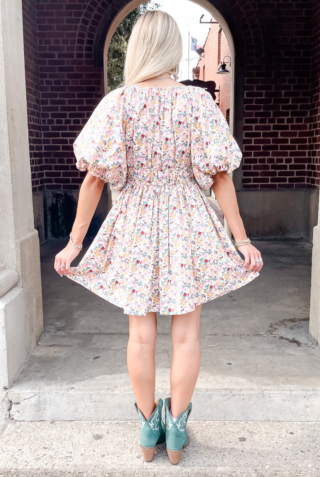 Courtney Floral Dress - Cream